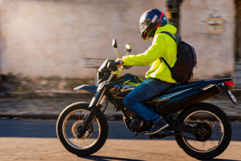 Adesivo de Moto Comercial Valor Parque Estoril - Envelopamento de Moto Personalizado